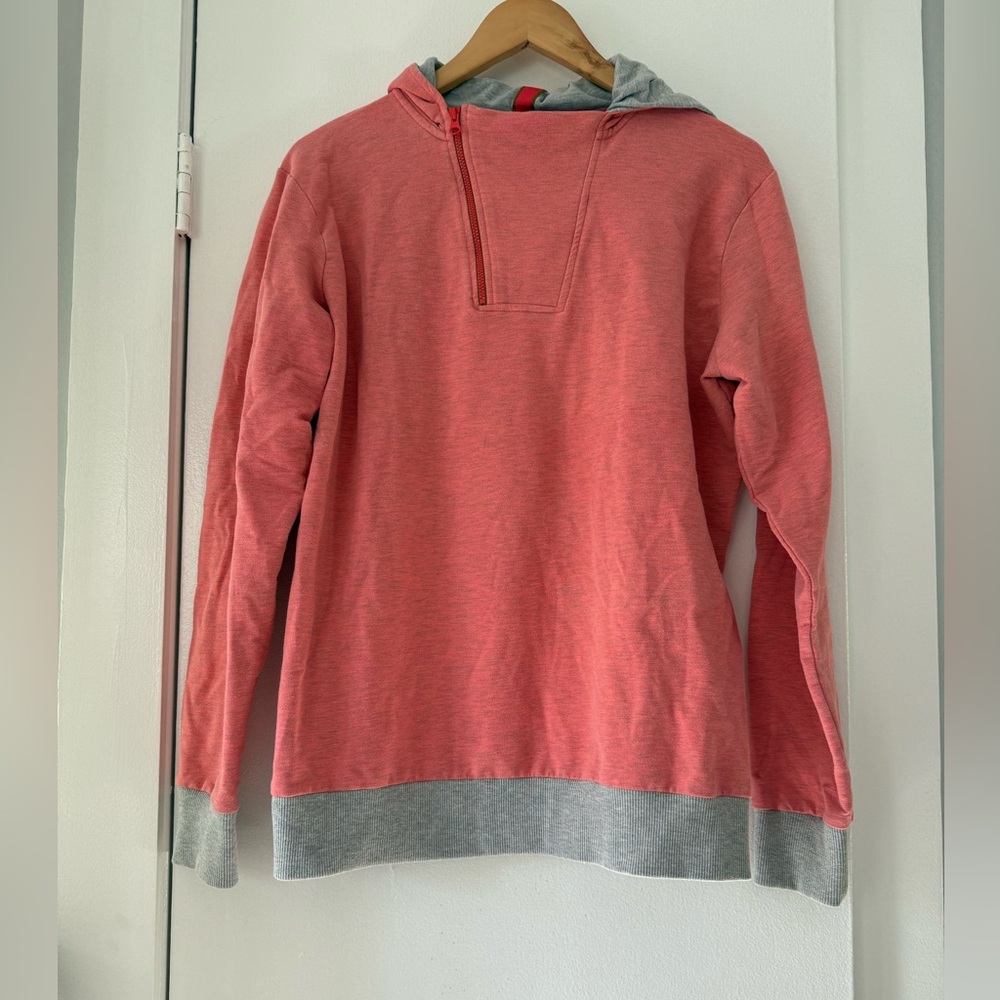 Helly Hansen Salmon sweatshirt gray accents size extra large
